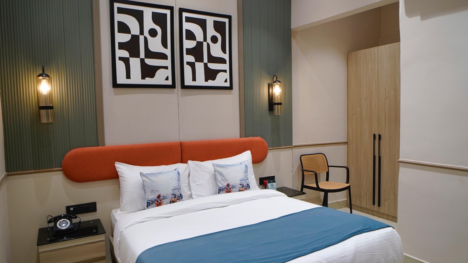 Heritage Kashinaama Slider Pictures